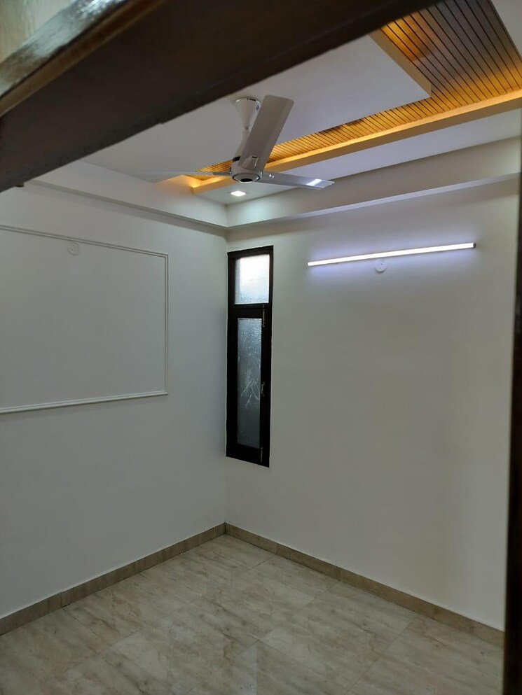 Room, shakti khand 3 Bedroom 1380 Sq.Ft. Builder Floor In Shakti Khand Ghaziabad 8247797
