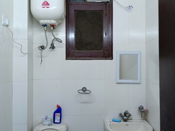 Bathroom in 2 BHK Apartment at Khirki Extension – for Rent