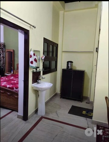 Bathroom in 2 BHK Independent House at Gomti Nagar – for Rent