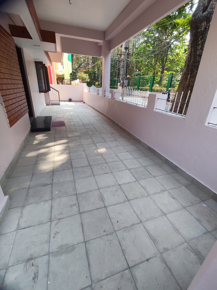 Balcony, btm layout 3 Bedroom 2000 Sq.Ft. Builder Floor In Btm Layout Bangalore 8248015