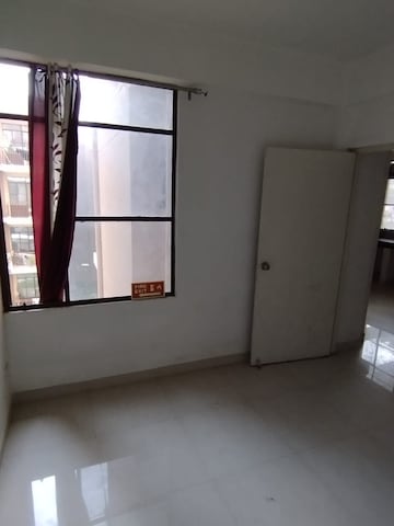 Room in 3 BHK Builder Floor at Vatika India Next, Sector 82 – for Sale