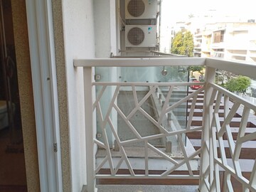 Balcony in 3 BHK Apartment at Green Park Extension – for Rent