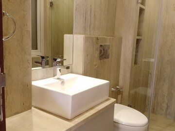 Bathroom in 3 BHK Apartment at Green Park Extension – for Rent