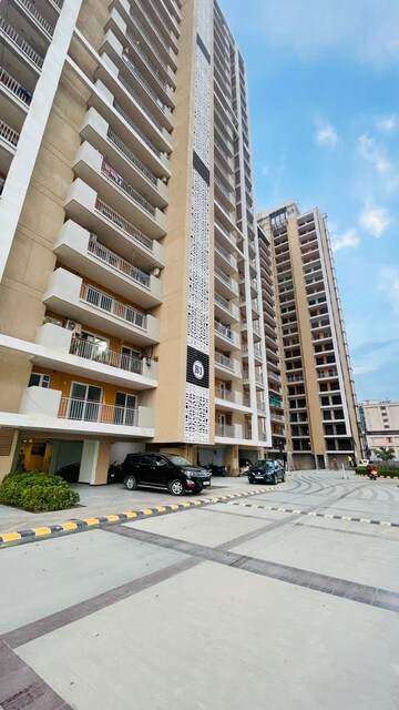 2 BHK Apartment – Exterior View View at Rishita Manhattan, Gomti Nagar - for Rent
