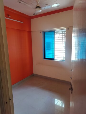 Room in 1 BHK Apartment at Shree Sai Sundar Nagar CHS, Lower Parel – for Rent