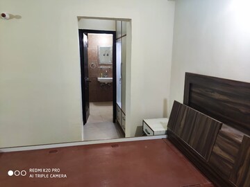 Room in 3.5 BHK Apartment at Sector 84 – for Rent