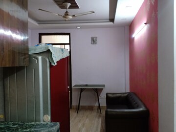Living Room in 1 BHK Apartment at Khirki Extension – for Rent