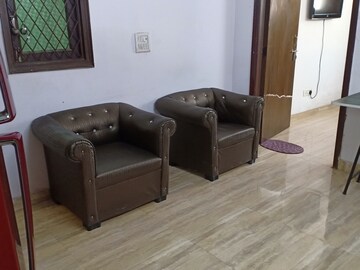 Living Room in 1 BHK Apartment at Khirki Extension – for Rent