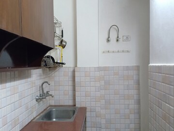 Bathroom in 1 BHK Apartment at Khirki Extension – for Rent
