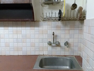 Bathroom in 1 BHK Apartment at Khirki Extension – for Rent