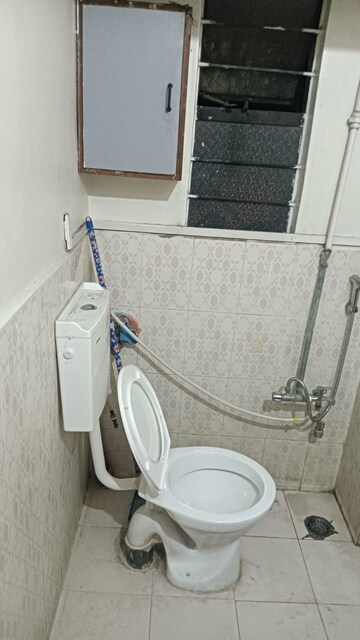 Bathroom in 2 BHK Apartment at Goyal Enclave, Vishrantwadi – for Rent