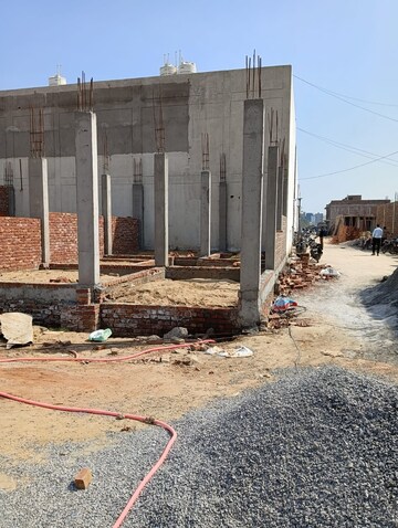 3.5 BHK Villa – Exterior View View at Sector 16 Greater Noida - for Sale