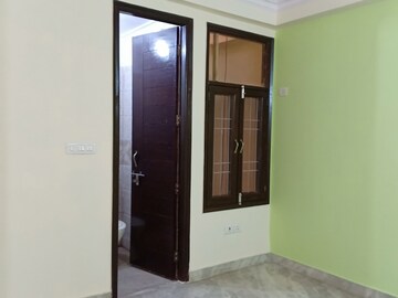 Room in 2 BHK Apartment at Khirki Extension – for Rent