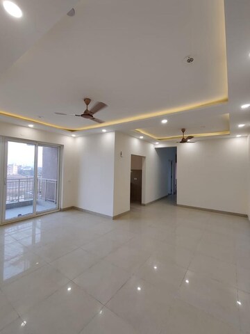 Room in 3 BHK Apartment at SS The Coralwood, Sector 84 – for Rent