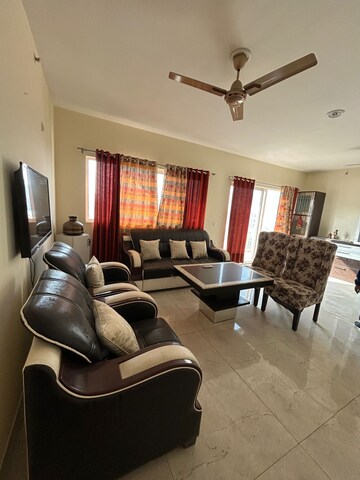 Living Room in 3 BHK Apartment at Experion Capital, Gomti Nagar – for Rent