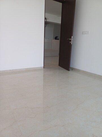 Room in 1 BHK Apartment at Aurum Q Residences, Ghansoli – for Rent