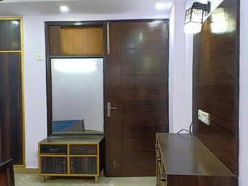 Furnished Amenities in 2 BHK Apartment at Malviya Nagar – for Rent