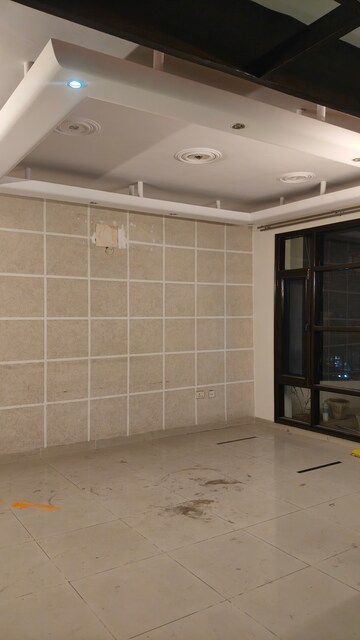 Room in 3 BHK Apartment at Ambala Highway – for Sale