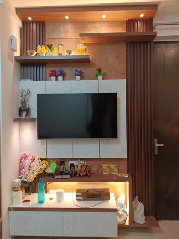 Furnished Amenities in 2 BHK Apartment at Prateek Grand City, Siddharth Vihar – for Rent