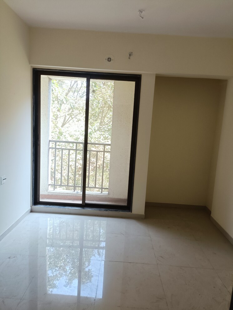 Room, k-m-horizon-palms-iii 1 Bedroom 430 Sq.Ft. Apartment In Owale Thane 8248254