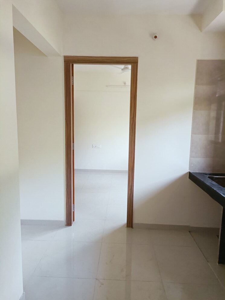 Room, k-m-horizon-palms-iii 2 Bedroom 550 Sq.Ft. Apartment In Owale Thane 8248261