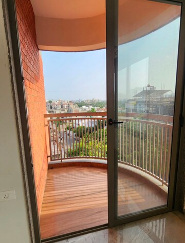 Balcony in 4 BHK Apartment at Ambawadi – for Rent
