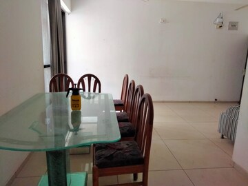 2 BHK Apartment For Rent in Sayajigunj Vadodara  8248317