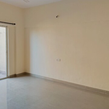 Room in 2 BHK Apartment at Chaphalkar Elina Living, Mohammadwadi – for Rent