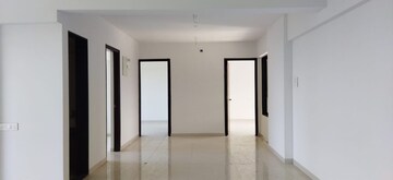 Room in 3 BHK Apartment at Borivali West – for Rent