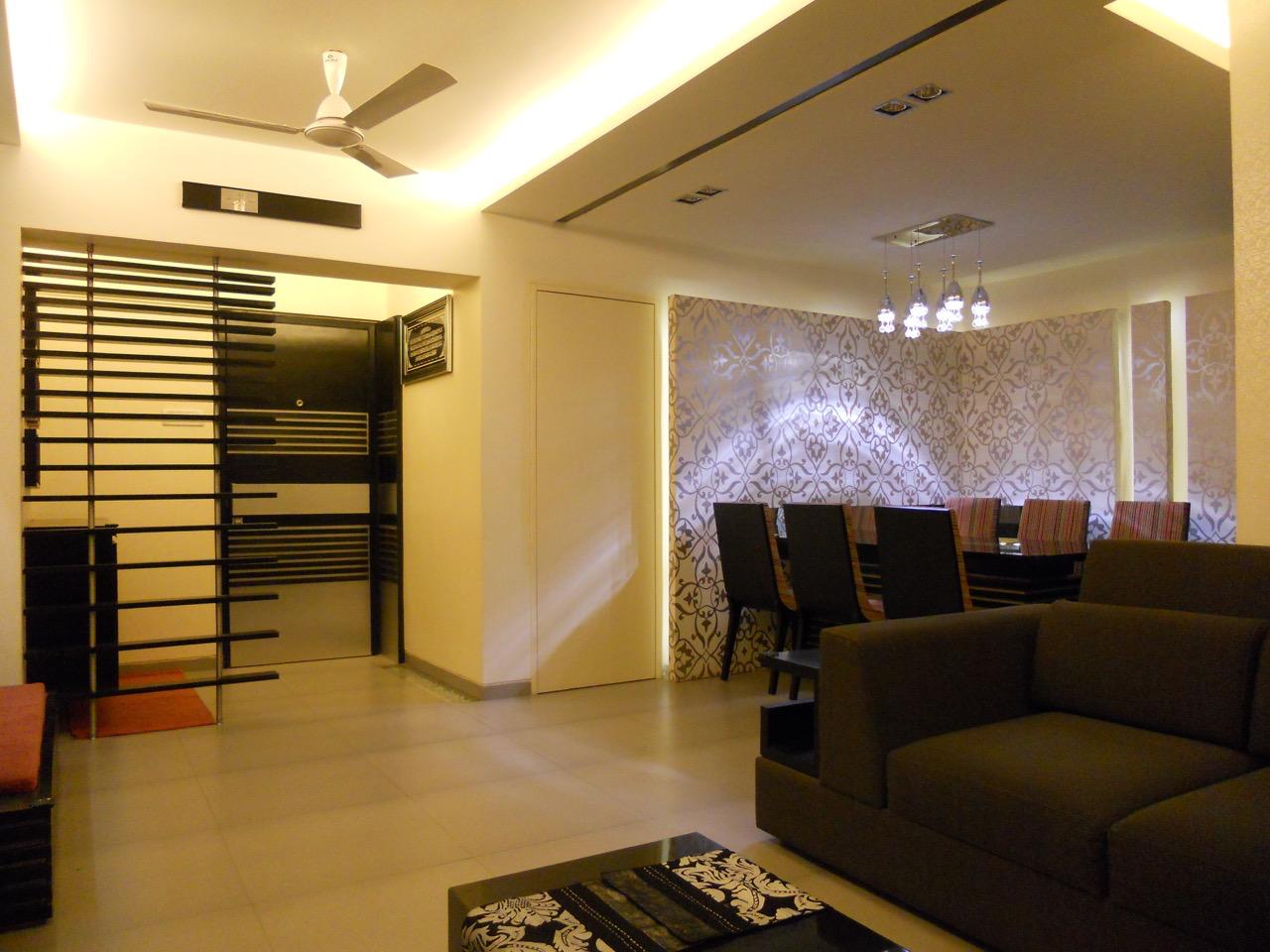 2 BHK Apartment For Sale in Back Road, Lokhandwala, Y