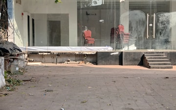 Showroom For Sale in Atlanta Santacruz West, Santacruz West
