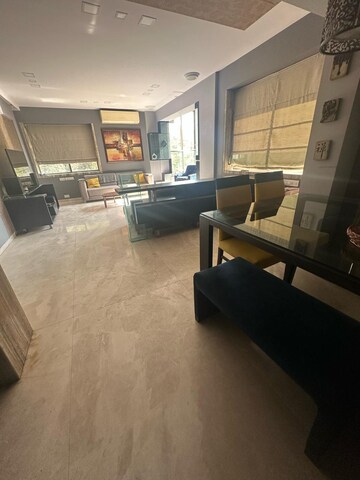 Parking in 2 BHK Apartment at Apsara Apartments, Pali Hill – for Rent