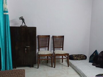 Bedroom in 1 BHK Apartment at Panchsheel Vihar – for Rent