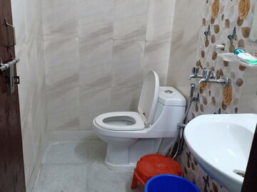 Bathroom in 1 BHK Apartment at Panchsheel Vihar – for Rent
