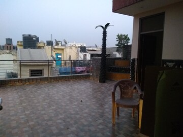Gym in 1 BHK Apartment at Khirki Extension – for Rent