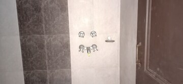 Furnished Amenities in 2 BHK Apartment at Khirki Extension – for Rent