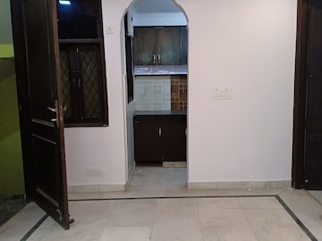 Bathroom in 2 BHK Apartment at Khirki Extension – for Rent