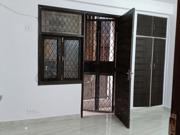Room, khirki extension 2 Bedroom 850 Sq.Ft. Apartment In Khirki Extension Delhi 8248481