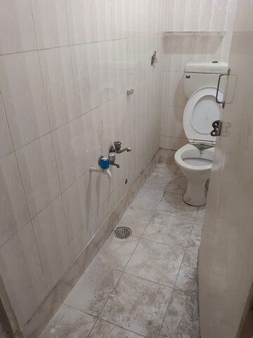 Bathroom in 1.5 BHK Apartment at Sarita Vihar – for Rent