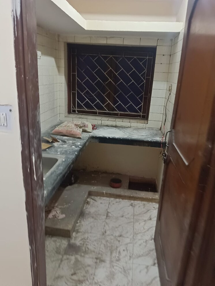 Kitchen, sarita vihar 1.5 Bedroom 600 Sq.Ft. Apartment In Sarita Vihar Delhi 8248528