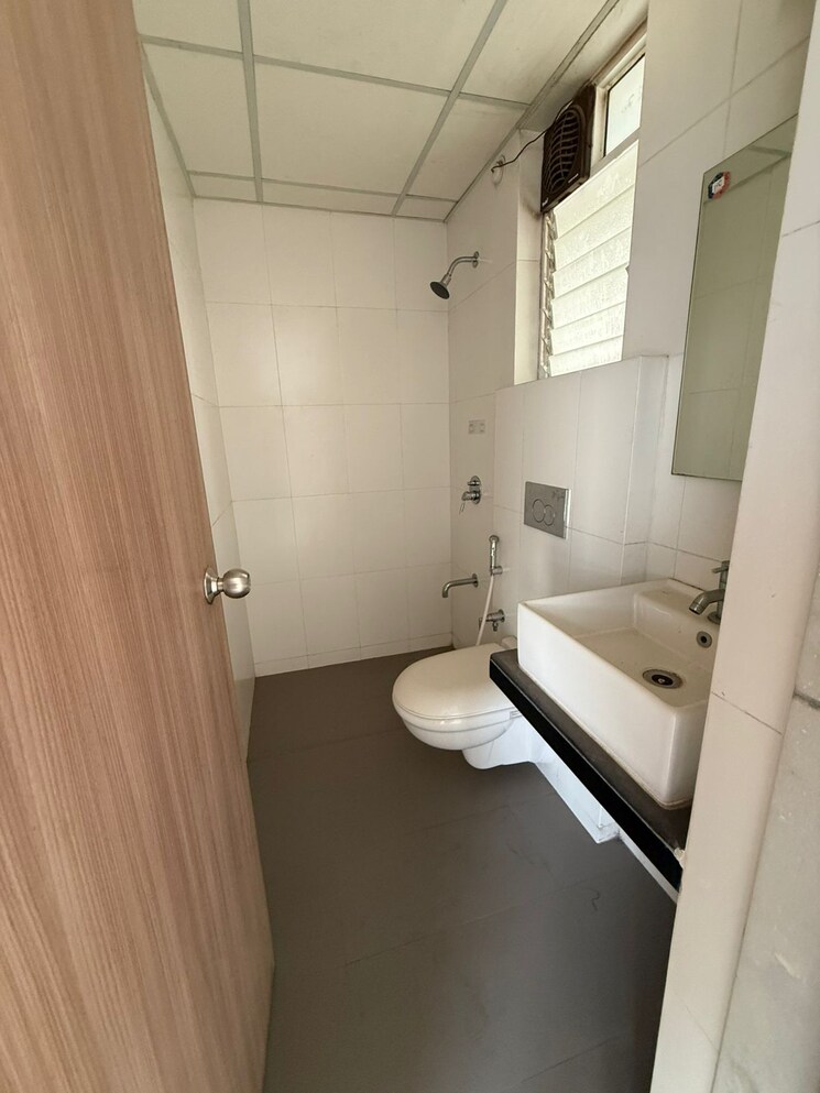 Master Bedroom, godrej-emerald 1.5 Bedroom 525 Sq.Ft. Apartment In Ghodbunder Road Thane 8248603