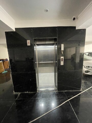 Staircase in 2 BHK Builder Floor at Sector 15 ii – for Rent
