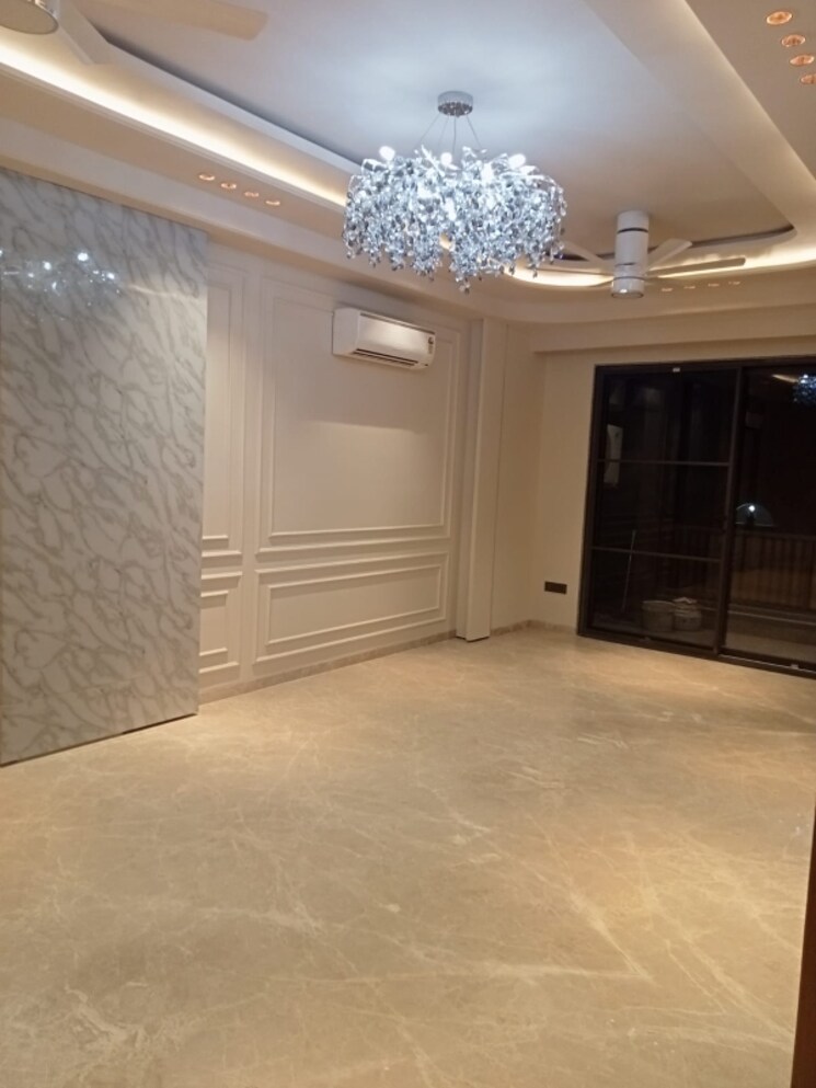 Room, sector 15 ii 3 Bedroom 360 Sq.Yd. Builder Floor In Sector 15 ii Gurgaon 8248704