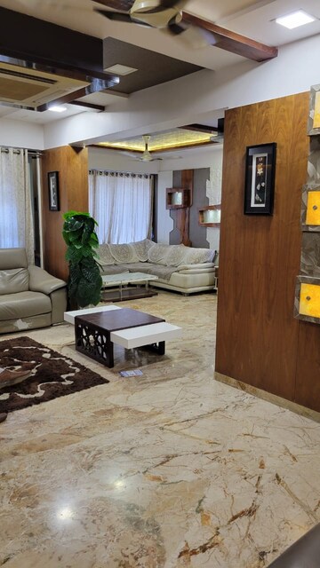 Living Room in 3 BHK Apartment at Vastrapur – for Rent