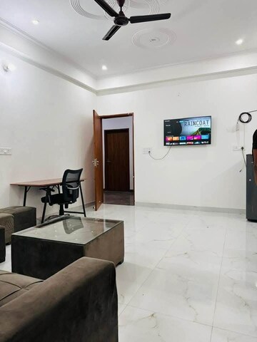 Master Bedroom in 2 BHK Builder Floor at Sector 15 ii – for Rent