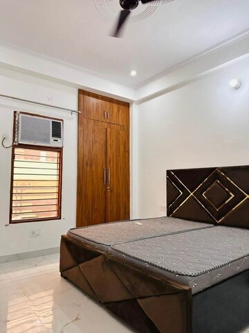 Bedroom in 2 BHK Builder Floor at Sector 15 ii – for Rent