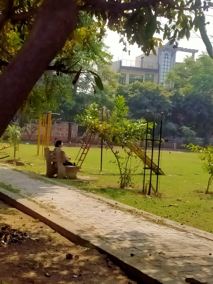 Exterior View, sigma i greater noida 6+ Bedroom 300 Sq.Mt. Independent House In Sigma I Greater Noida Greater Noida 8248798