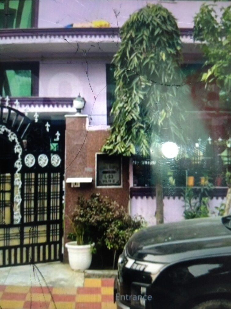 Cover Image, gamma i greater noida 5 Bedroom 350 Sq.Mt. Independent House In Gamma I Greater Noida Greater Noida 8248826