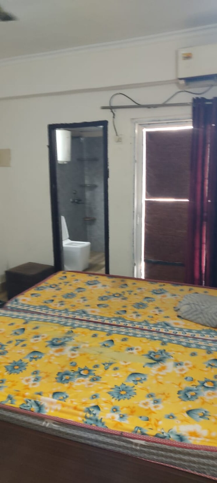 Bedroom, futec-gateway 2 Bedroom 1045 Sq.Ft. Apartment In Sector 75 Noida 8248864