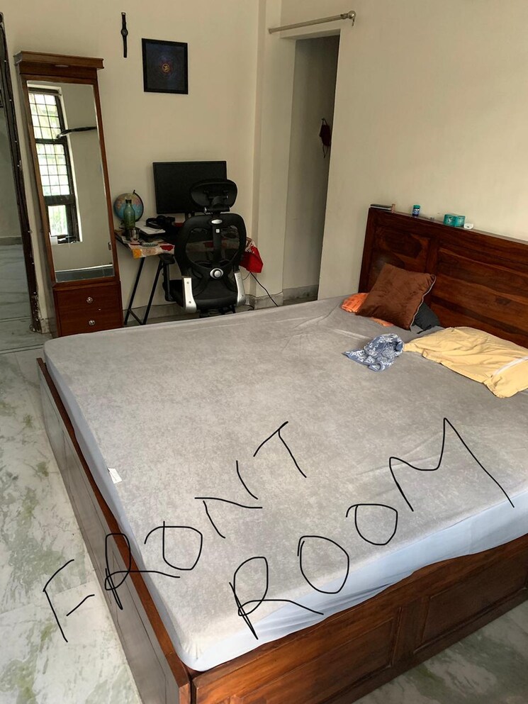 Bedroom, ardee-city 3 Bedroom 1350 Sq.Ft. Builder Floor In Sector 52 Gurgaon 8248884